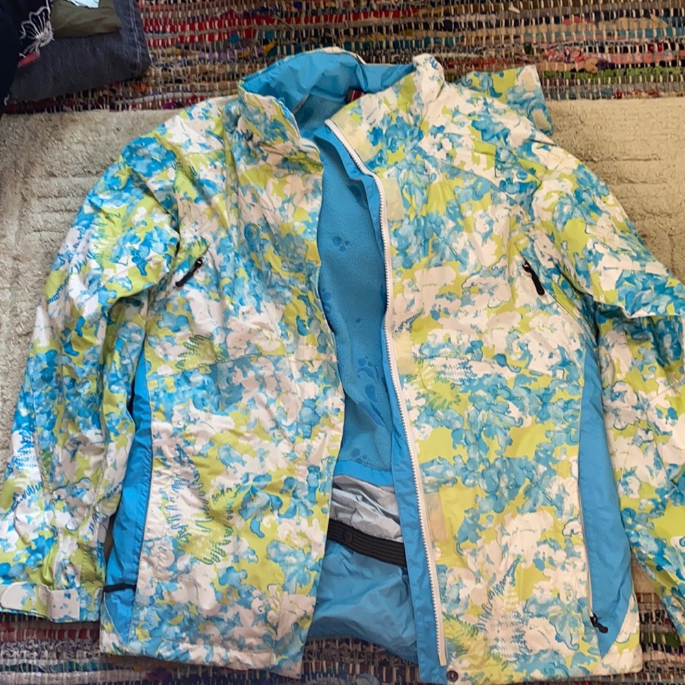 Columbia snow jacket